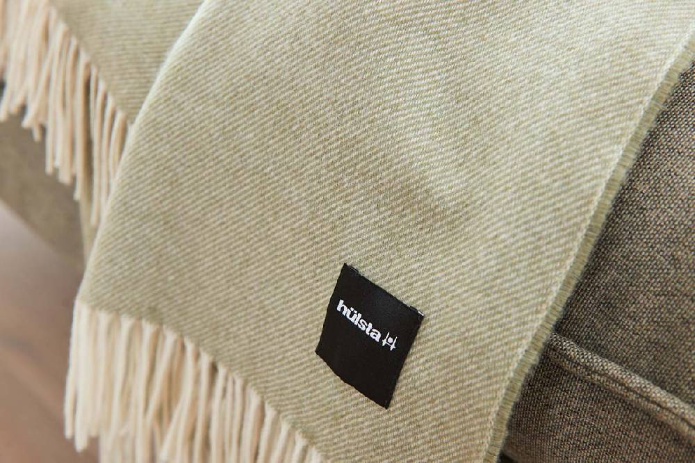 Hülsta hülsta – Plaid – Wolle Nur für heute
